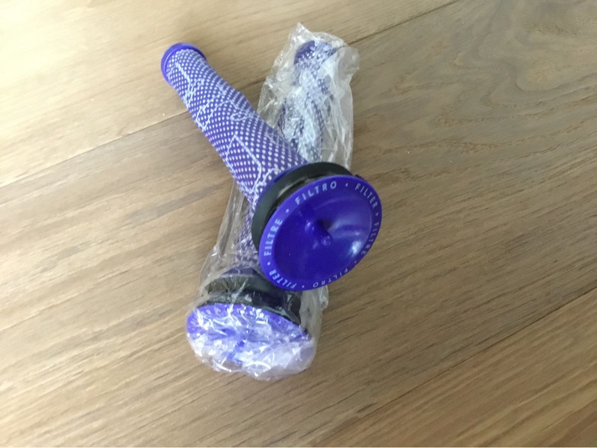 Dyson Sonstiges für Haushalt & Wohnen: 2 Filter für Dyson, NEU – Neu und originalverpackt aus Oberhof von Hibrzel 1