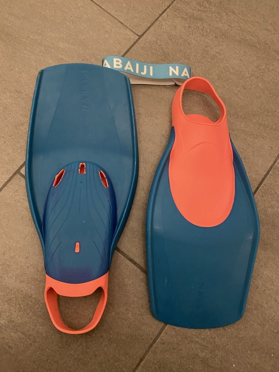 Pinne, Maschere & Boccagli: Schwimmflossen (Nabaiji) – Nuovo (secondo la descrizione) da Basel venduto da lorged 1