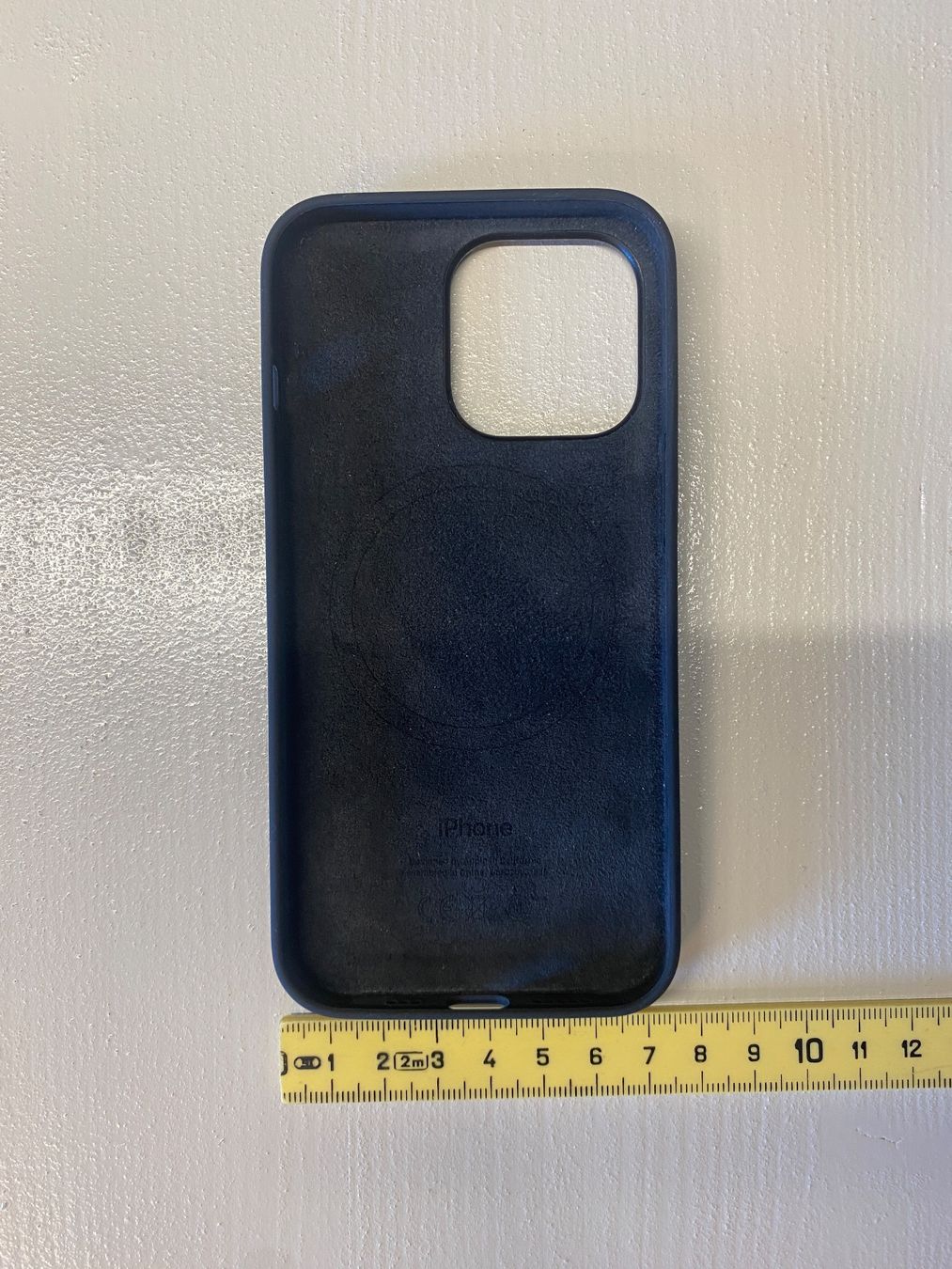 Apple Cover & Protezioni schermo: Apple IPhone. 14+ silicone case original, black – Nuovo (secondo la descrizione) da Dulliken venduto da timemachine 1