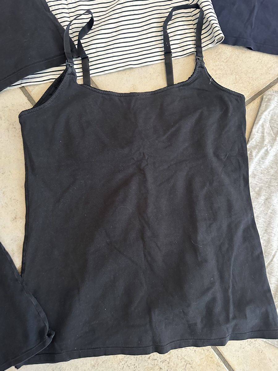H&M Lotti di vestiti: Mama / Still-Top & BH Set Grösse M/L – Usato da Zermatt venduto da ZerSusi 2