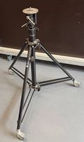Manfrotto Stativ 070BU mit Rollen