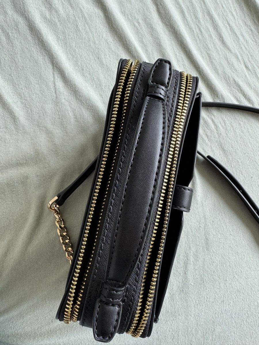 Michael Kors Borse da donna: Kleine Michael Kors leder Tasche – Usato da Uitikon Waldegg venduto da lin_bth8 1