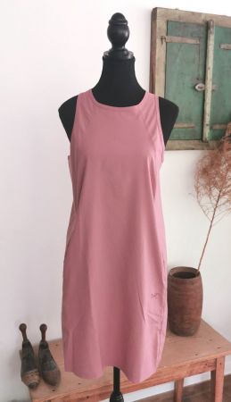 Arcteryx federleichte Sport Freizeit Kleid Gr. S