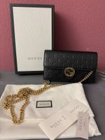 Seltene Gucci Guccissima Umhängetasche / Clutch schwarz-gold
