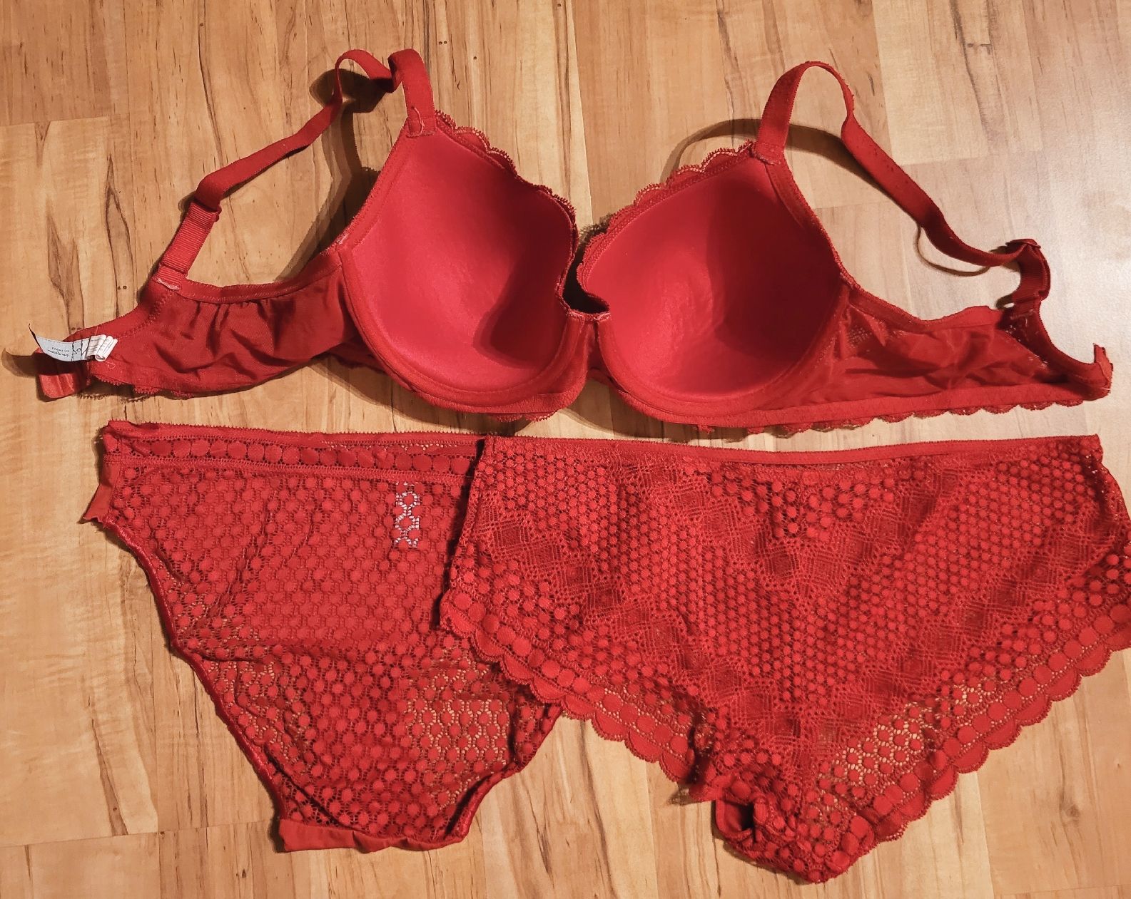 Etam Altra biancheria intima: Parure soutien-gorge+slip+shorty – Usato da Les Verrières venduto da cjo_pd78 2