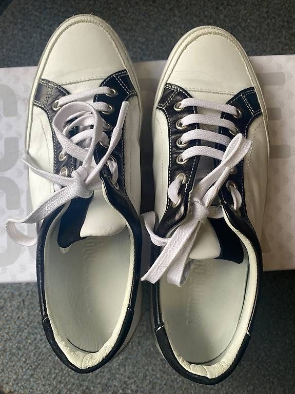 Scarpe da donna: CANDICE  COOPER Sneaker – Usato da St. Gallen venduto da Konstanza