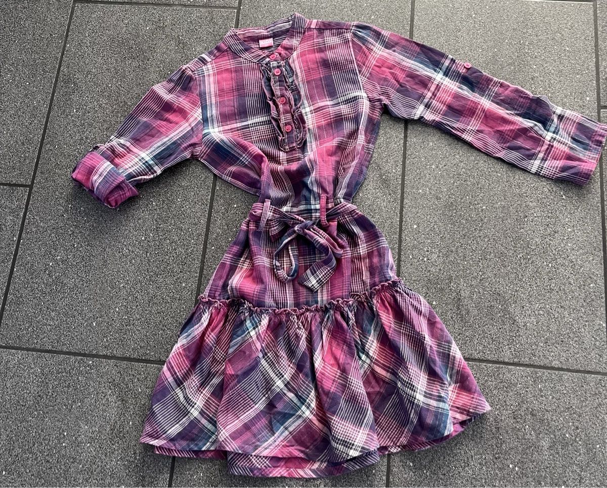 Vestiti & Gonne: Süsses Kleid Gr. 128 – Nuovo (secondo la descrizione) da Hünenberg See venduto da spartakus02 1