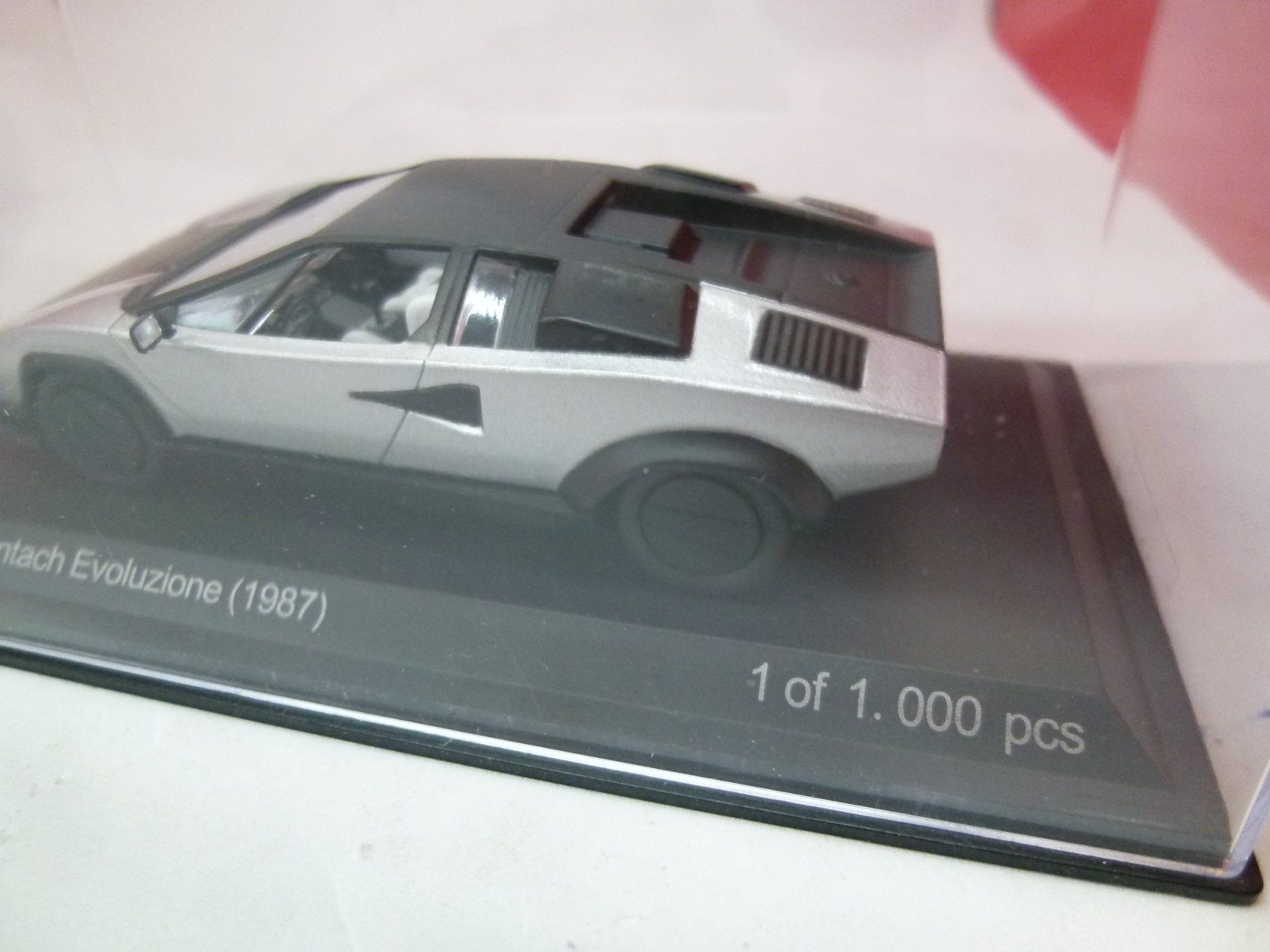 Lamborghini Modellini d'auto: Lamborghini Countach Evoluzione 1987 - 1/1000pcs Leo Models – Nuovo (secondo la descrizione) da Reiden venduto da mondial2 3
