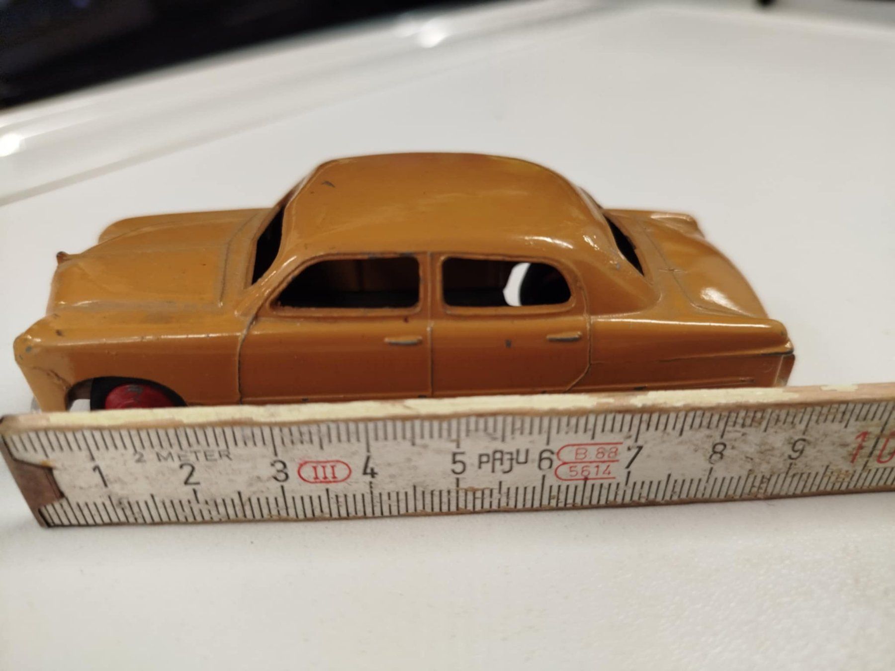 Dinky Toys Modellini d'auto: Dinky Toys (nr 10) – Usato da La Chaux-de-Fonds venduto da Emmaus2300CDF 7