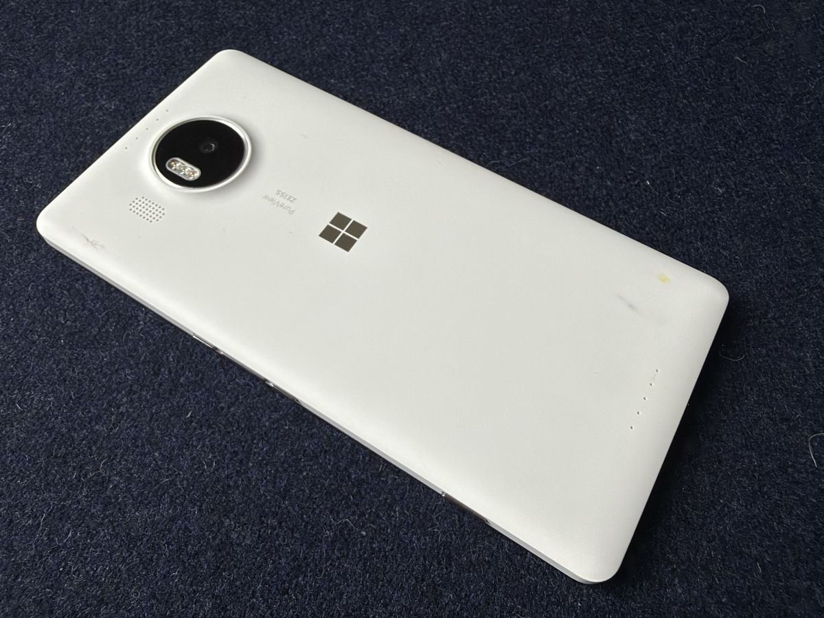 Microsoft Tablet PC: Lumia 950XL (Windows 11 Pro tablet) – Usato da Zürich venduto da jankais3r 4