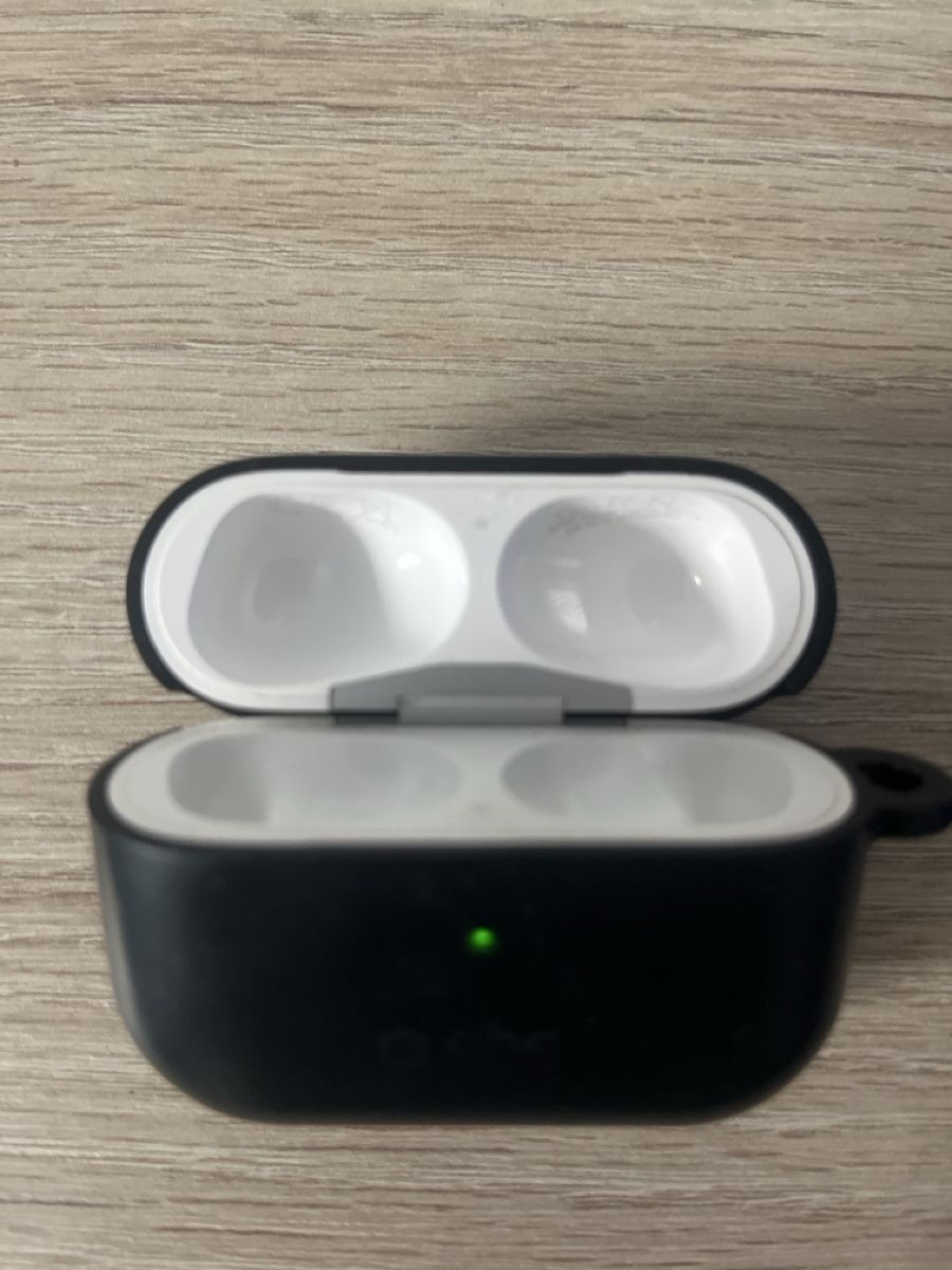 Apple Caricabatterie: Boîte AirPods – Usato da Biel/Bienne venduto da cha_dcr6 4
