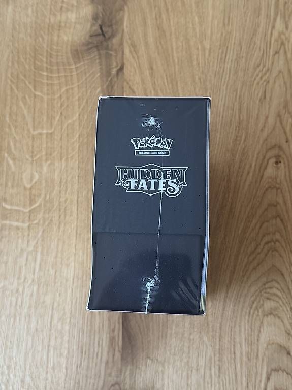 Pokémon Carte collezionabili: Pokémon - Hidden Fates ETBs EN – Nuovo (secondo la descrizione) da Muttenz venduto da Pokefabi_7 4