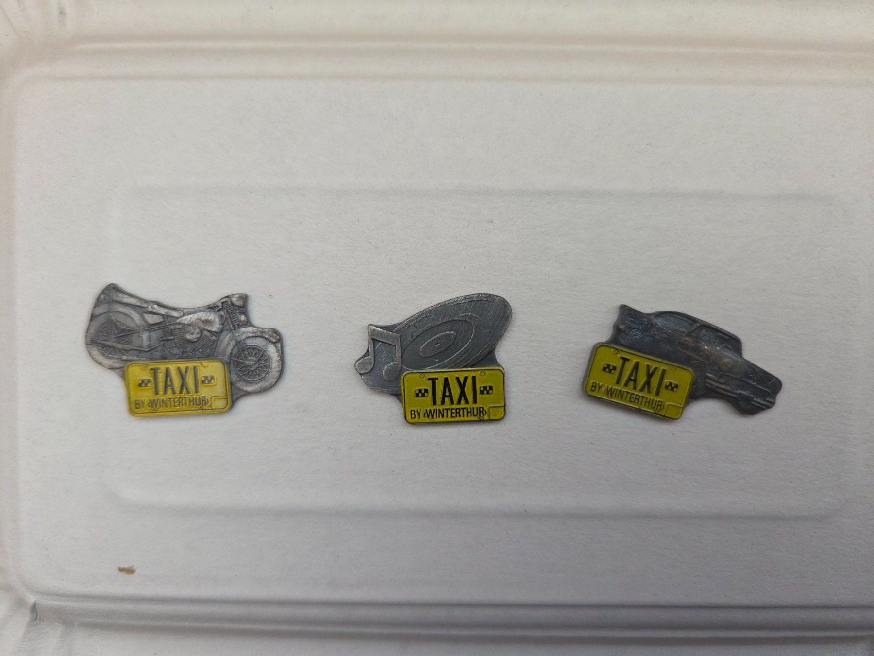 Placchette & Badge: Pin Taxi Winterhur – Usato da Rütschelen venduto da Urmel16