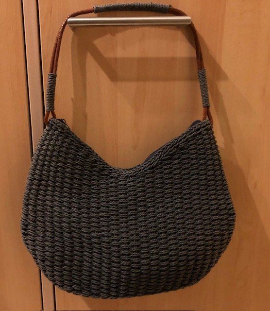 Borse da donna: Sac à main tissé – Usato da Aigle venduto da Tchamille