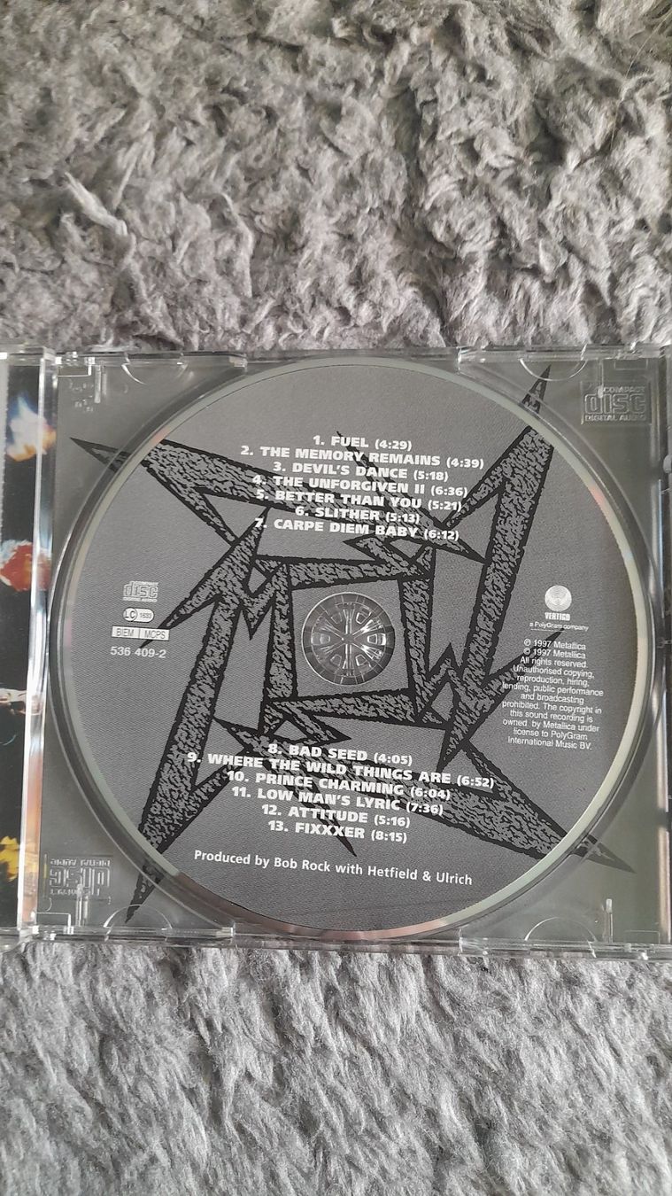 CDs: METALLICA    RELOAD    CD – D'occasion à Wetzikon ZH par Ramones01 2
