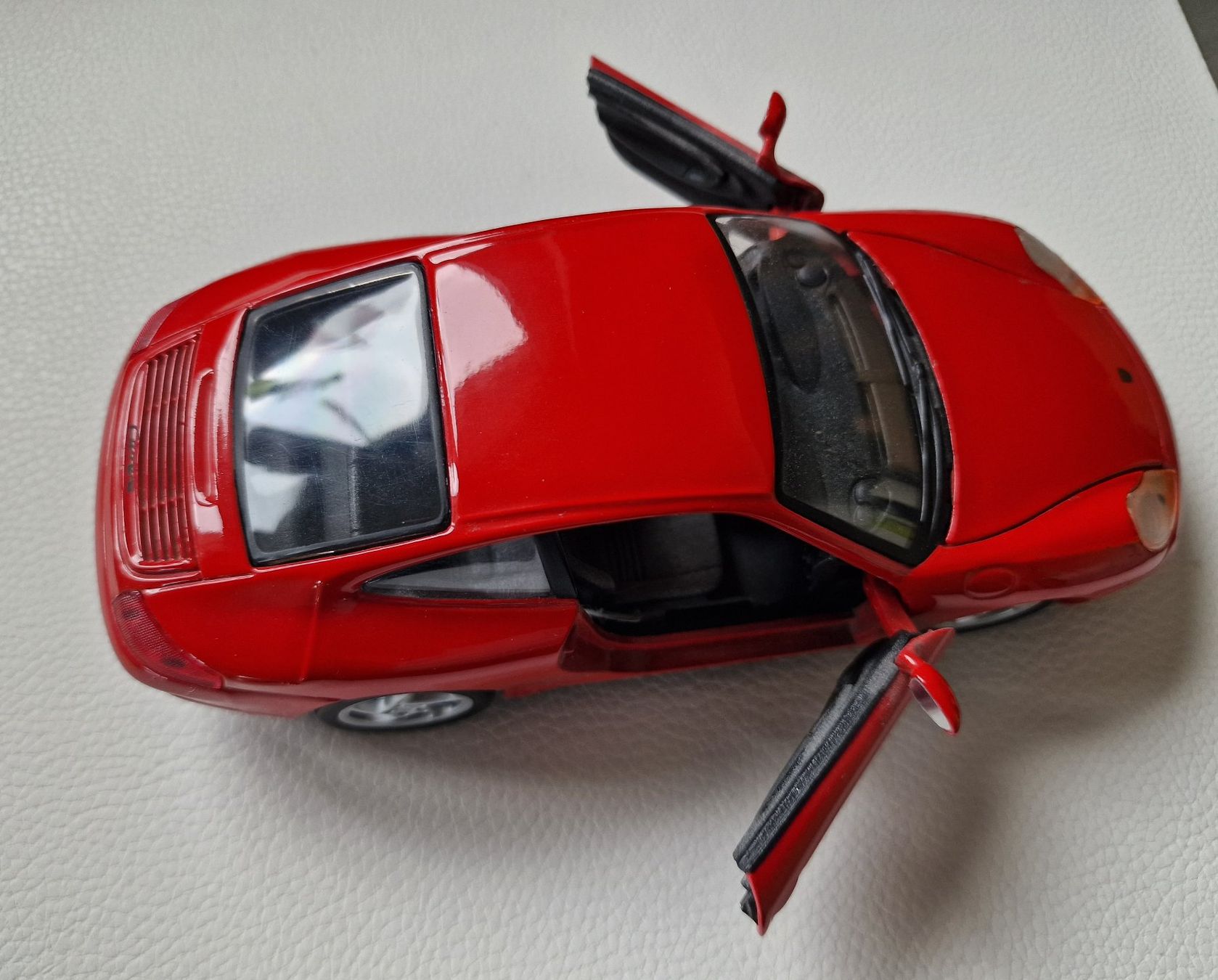 Porsche Modellini d'auto: Porsche Carrera 996 – Usato da Möriken AG venduto da Flamingo73 4