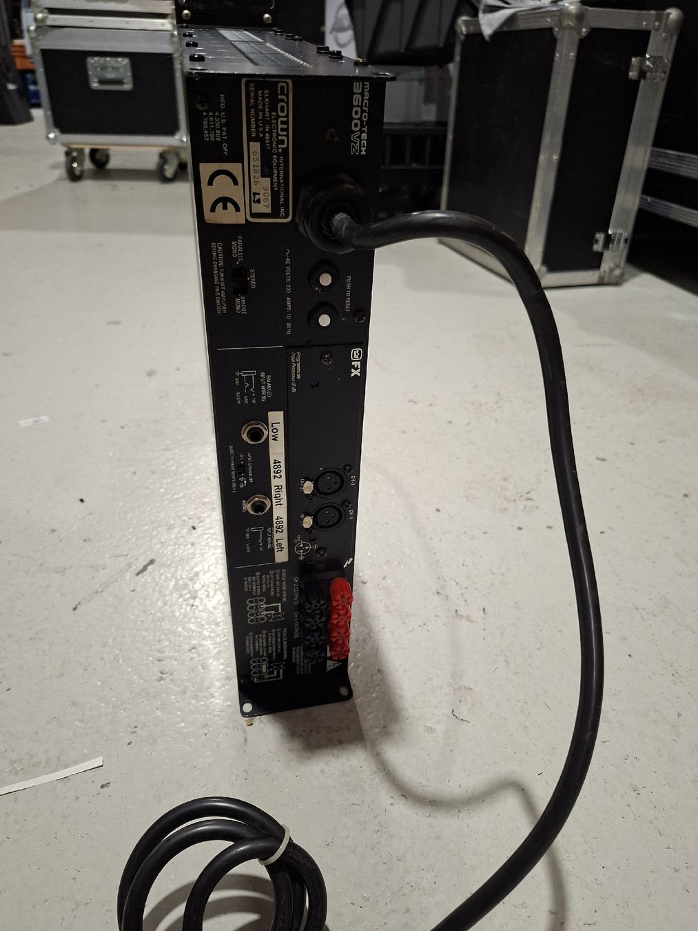 Amplificateurs: Crown MACRO-TECH 3600VZ Verstärker gebraucht – D'occasion à Chur par 80808080 3