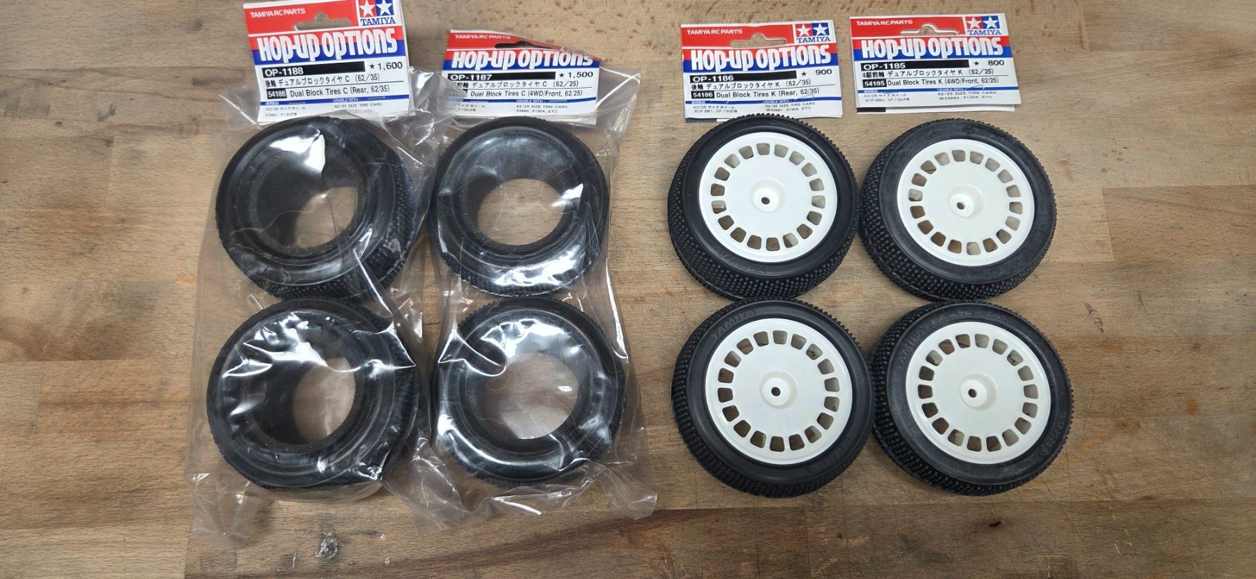 Tamiya Modellismo RC: Tamiya Buggy Räder / Reifen – Nuovo (secondo la descrizione) da Eschlikon TG venduto da davidt8883