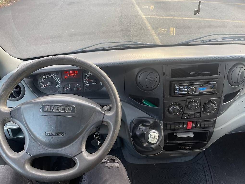 Veicoli commerciali: Iveco 35 S 18 Daily – Usato da Udligenswil venduto da Sch2s 8