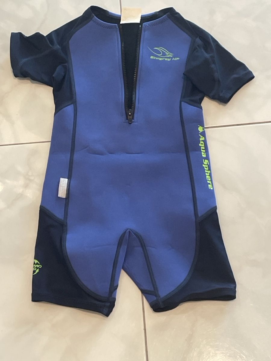 Completi: Shorty Gr 110-116 – Usato da Kriens venduto da boramisch 1
