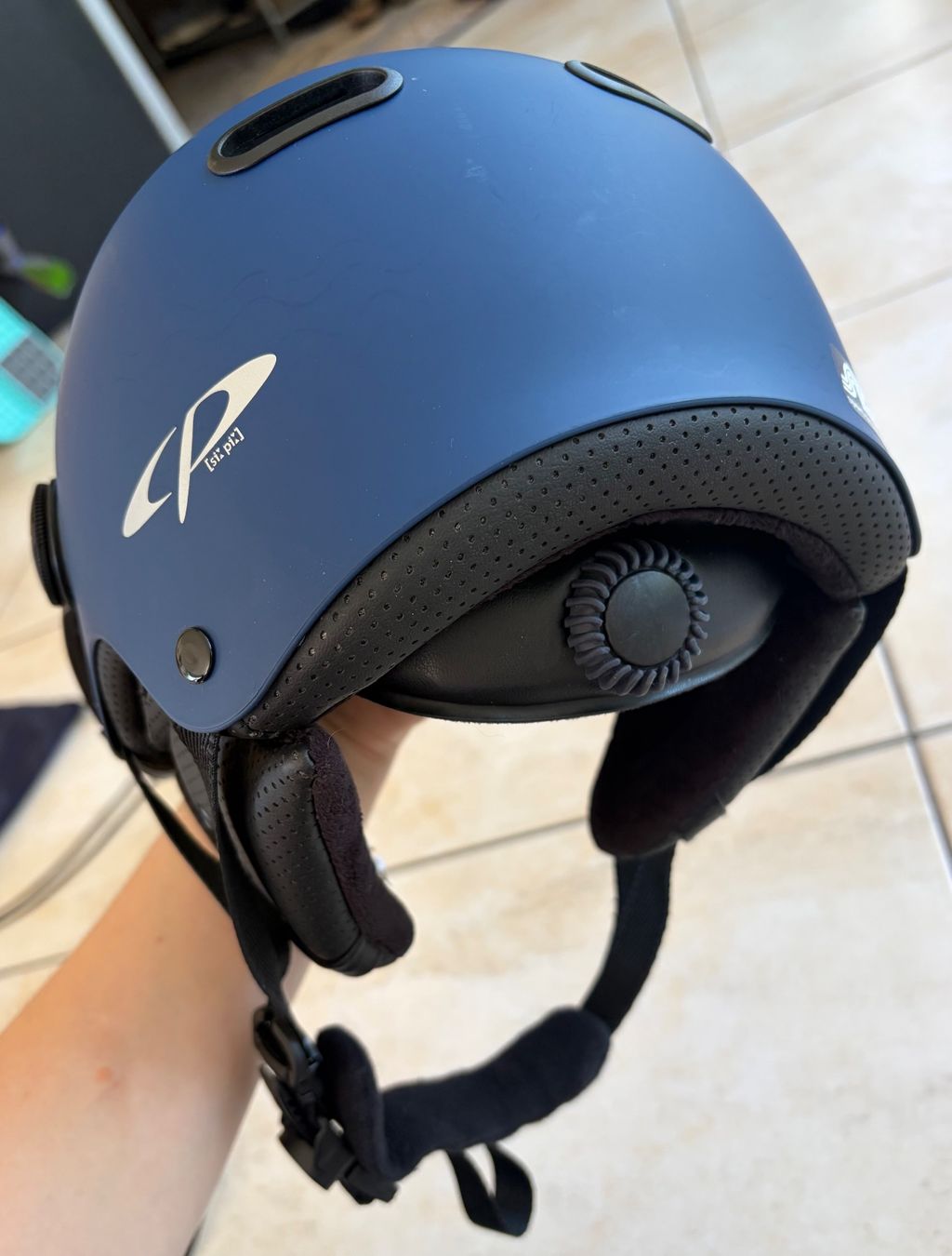 CP Caschi: Skihelm mit Visier Dunkelblau, cp premium helmets ag – Usato da Brüttisellen venduto da Fabiii.st 5