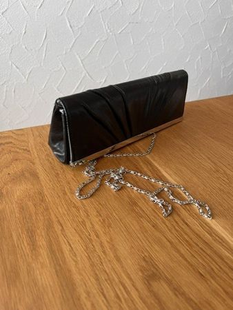 Elegante Damen-Clutch aus Leder – Stilvoll & zeitlos