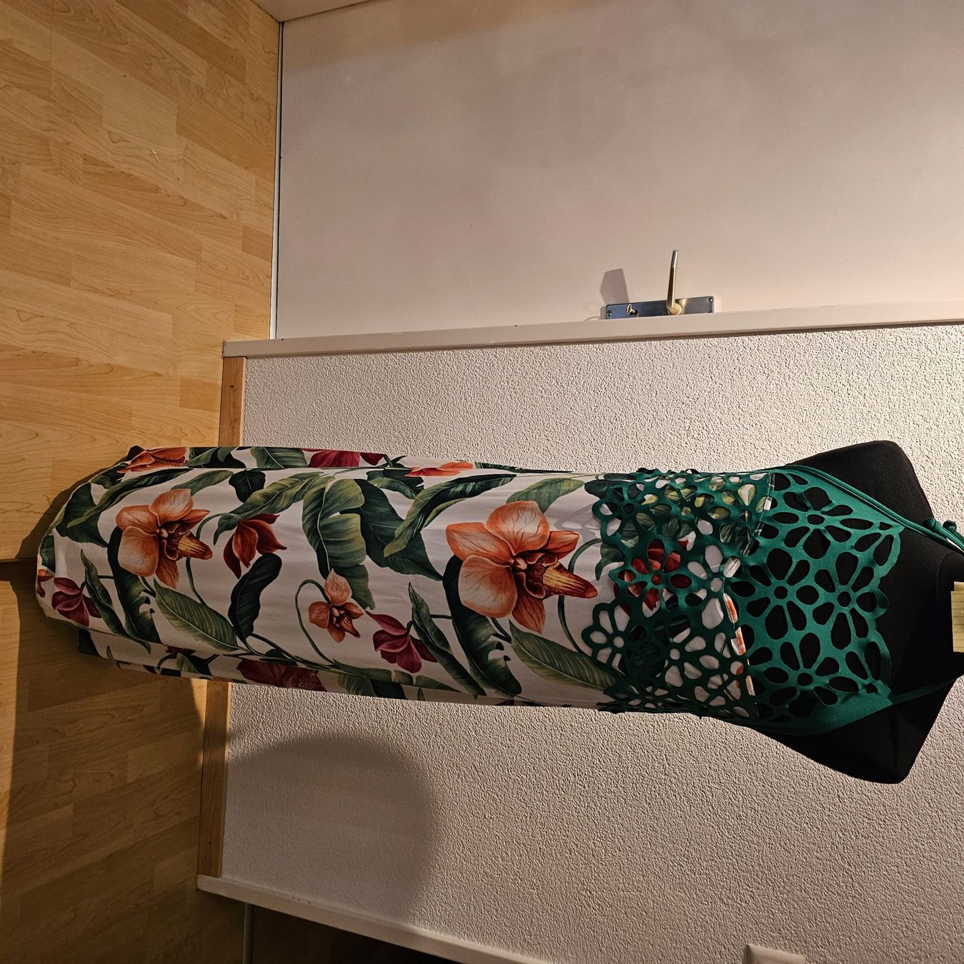 Vestiti: Wunderschönes sommerkleid gr 48 – Nuovo (secondo la descrizione) da wolfhalden venduto da 46464646