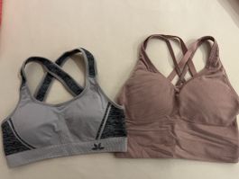 2 Sport BHs, Grau/Mauve, Grösse S, für Sport & Freizeit