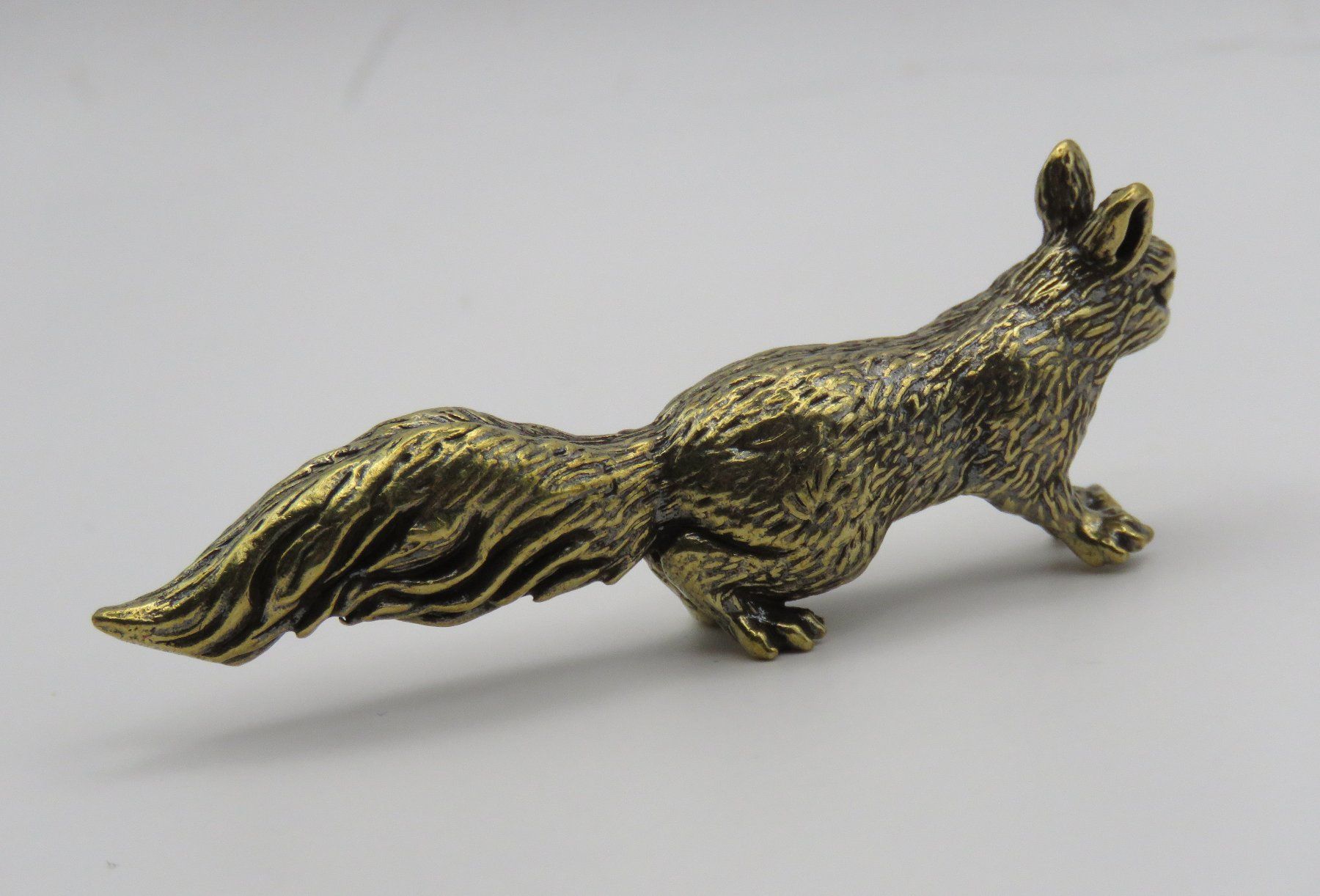 Statuette: EICHHÖRNCHEN - Messing Figur - Dekoration - 6x2,3cm – Nuovo e nell'imballaggio originale da Grenchen venduto da Yamahwildstar16 4