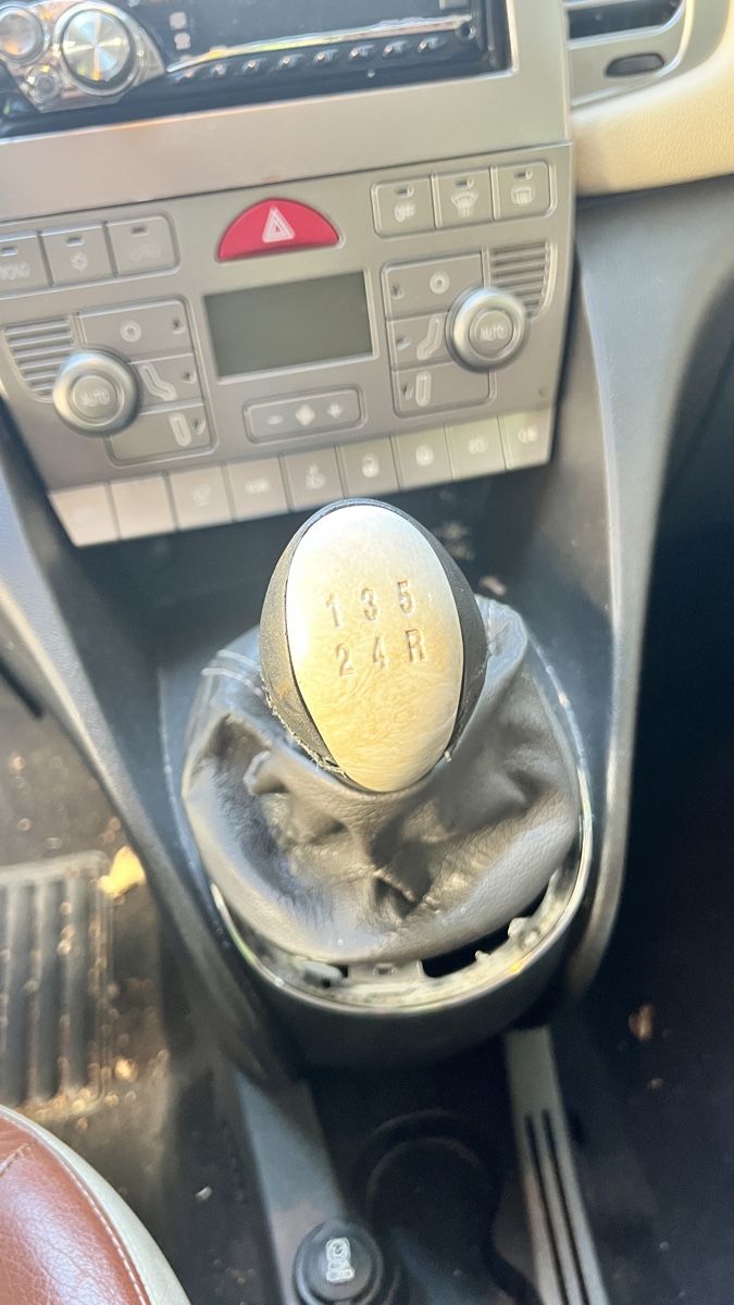 Lancia Automobili: Lancia Ypsilon 1.3jtd pf – Difettoso da Möhlin venduto da majorka_private 8