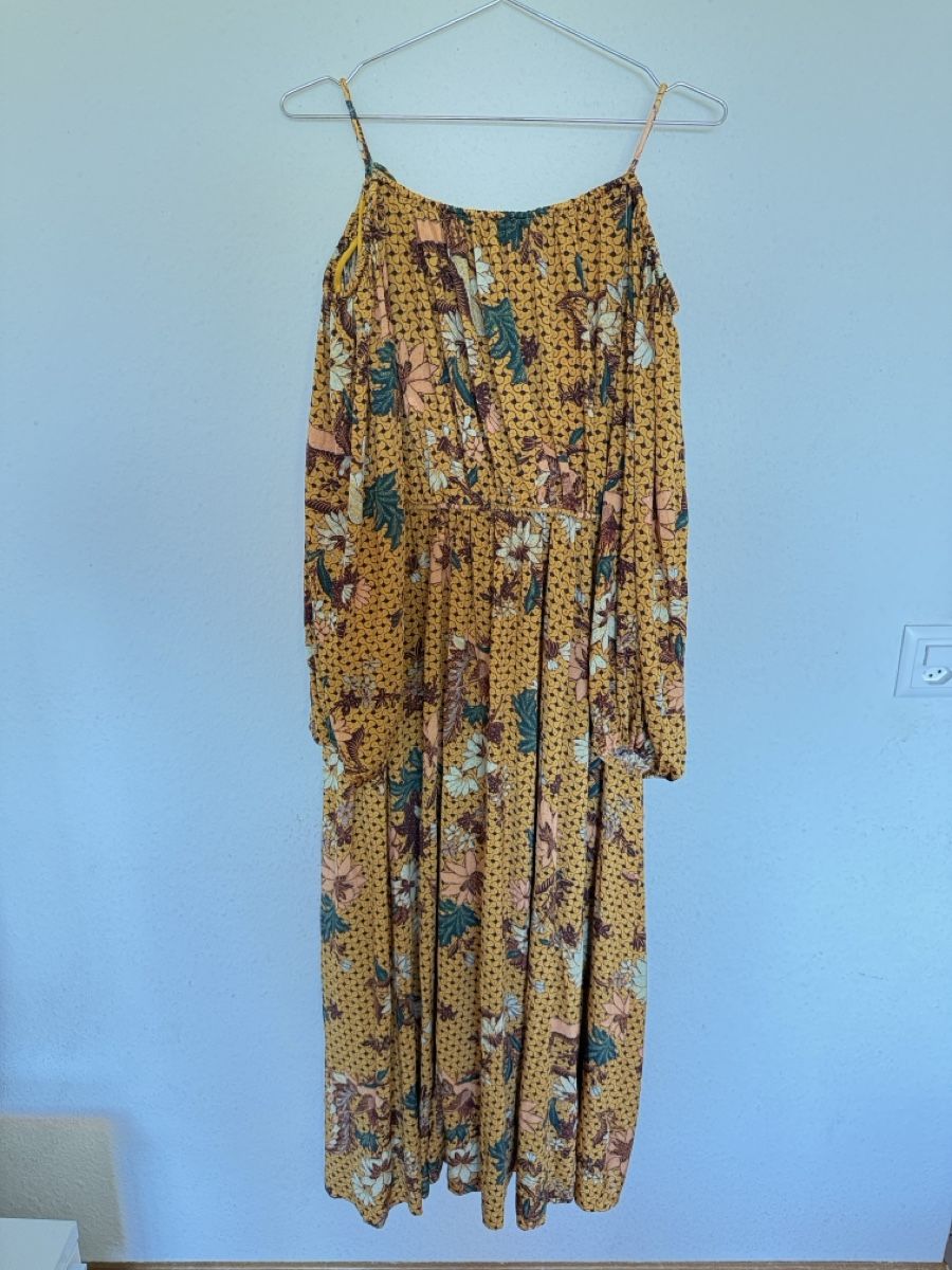 Ulla Johnson Vestiti: Ulla Johnson cold-shoulder printed stretch-jersey midi dress – Nuovo e nell'imballaggio originale da Versoix venduto da pen_6hgs 1