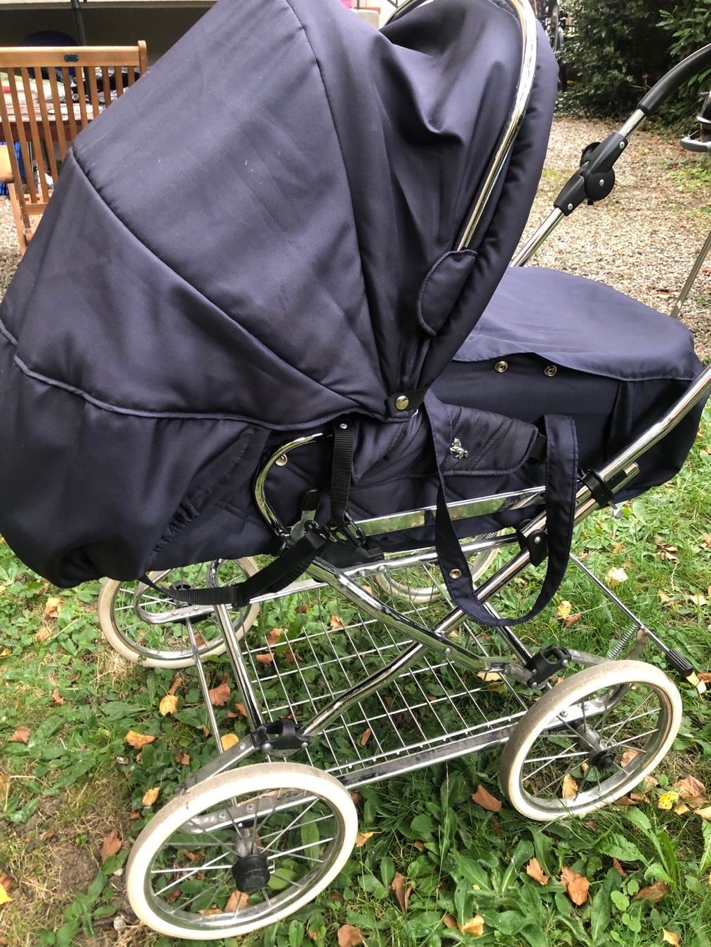 Hesba Kinderwagen 2-in-1 mit Matratze  Retro Klassiker (Gebraucht) in Bern  fr CHF 175  nur Abholung auf Ricardo kaufen