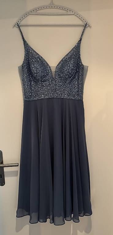 Vestiti: SWING Cocktailkleid Gr. 40 hellblau – Usato da Ormalingen venduto da viva23 1