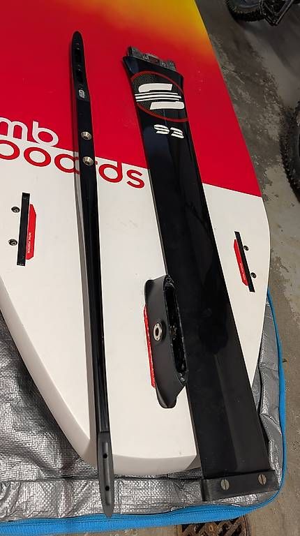 Tavole da surf e di nuoto: Sabfoil mast 93cm kraken / fuselage 903 – Usato da horw venduto da Tranes2 1
