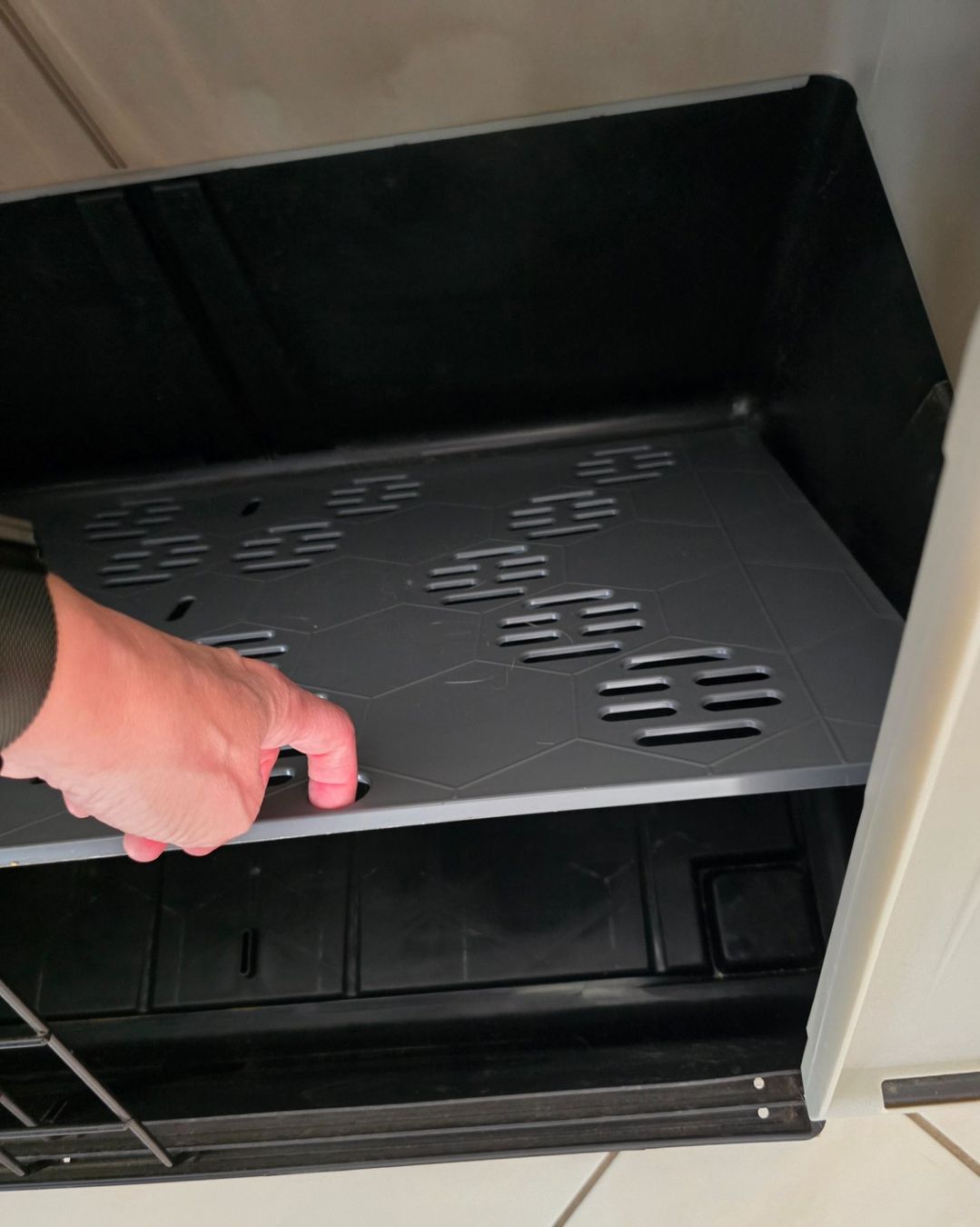 Cages, transport & sécurité: Hundebox mittlere Grösse – D'occasion à Mägenwil par Ani2 4