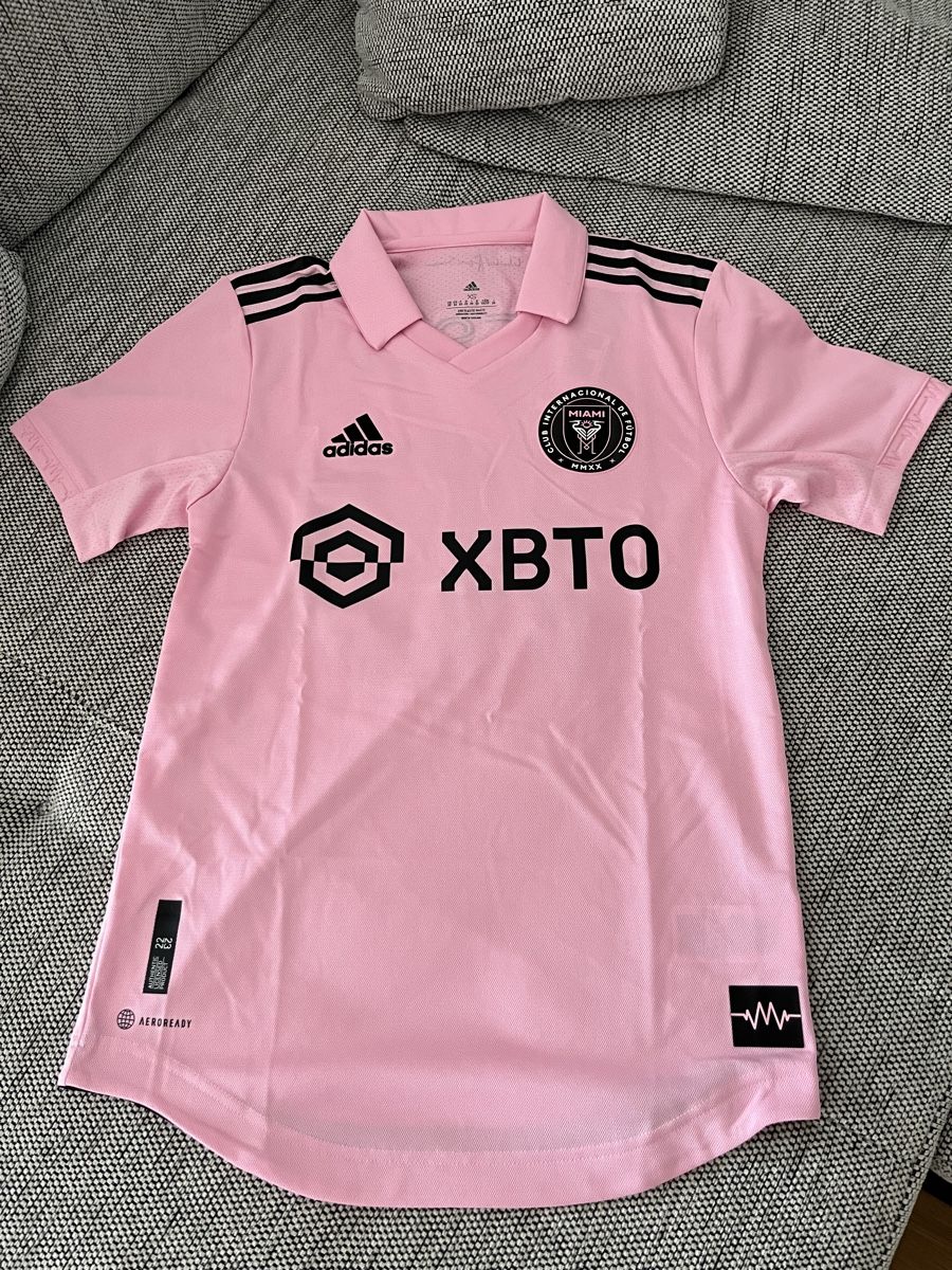 Adidas Leibchen & Hosen: Inter Miami CF 22/23 Messi 10 Home Authentic Jersey – Neu und originalverpackt aus Volketswil von asc_yp5h