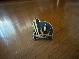 Anstecknadel Philip Morris Skyline gebraucht Zustand