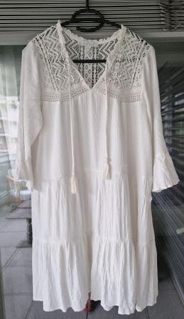 robe blanche taille 36 à 40