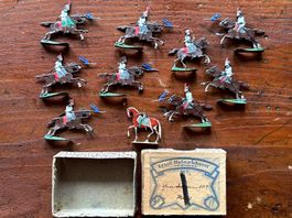 Blei- Zinnsoldaten in orig. Schachtel Reitertruppe 1812