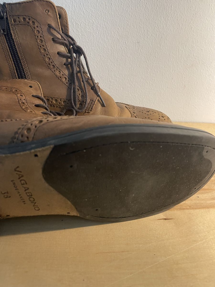 Scarpe da donna: Stiefel – Usato da Ittigen venduto da sel_fm7s 2