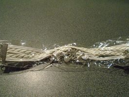 Armband weiss, mehrere Stränge, Vögel
