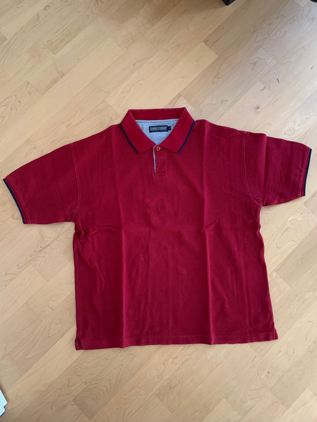 Warren & Parker Magliette Polo: Warren & Parker Poloshirt – Usato da Ennetbaden venduto da usemiste