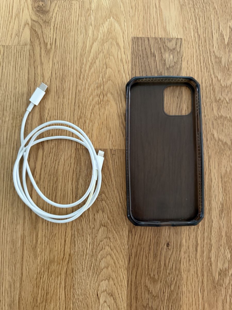 Apple Telefoni cellulari / Smartphones: iPhone 12 Black 64GB, Display kratzerfrei, OVP – Usato da Kaufdorf venduto da joel_ko 8