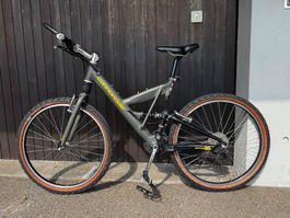 Cannondale Super V700 - Old School Fully 26“