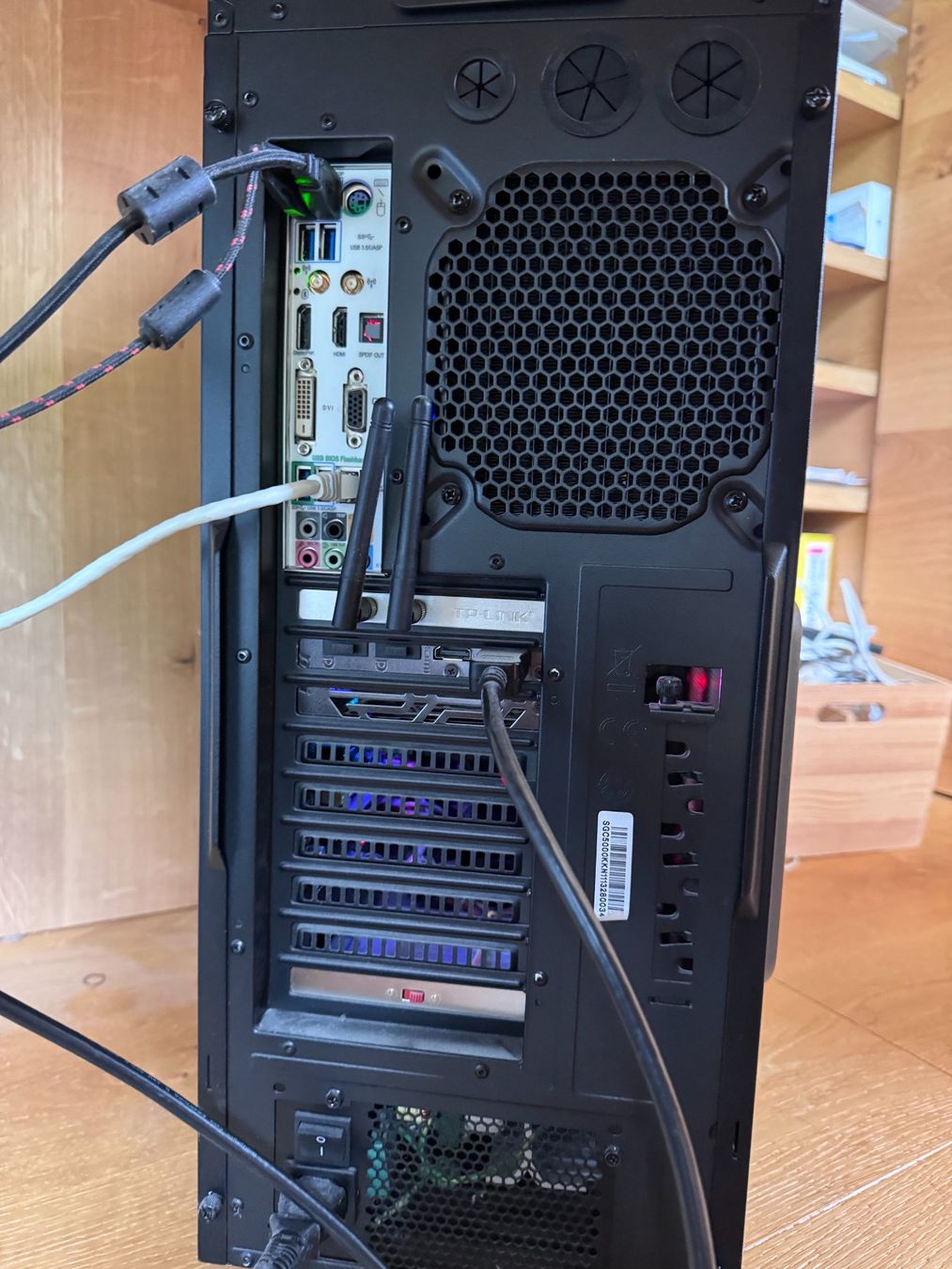 PCs: Gaming-PC mit RTX 2070 Super 8GB – Gebraucht aus Brig von mimobot 4