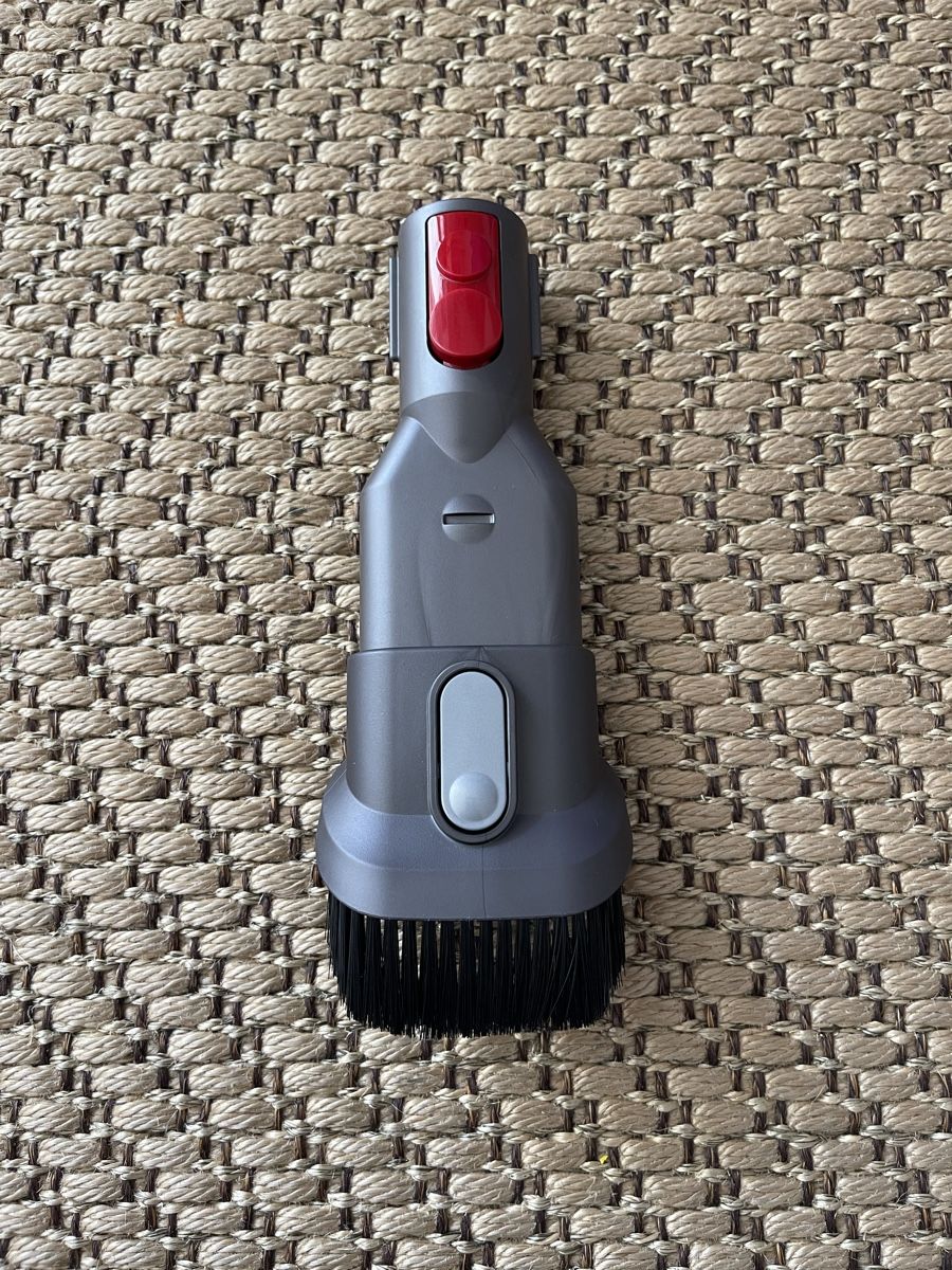 Dyson Sonstiges für Haushalt & Wohnen: Suceur avec brossette escamotable – Neu (gemäss Beschreibung) aus Renens VD von dan_b8tt