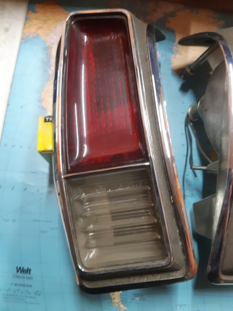 Alle Autoersatzteile: 1969 Valiant Hecklampen Tail Lights – Gebraucht aus Niedergösgen von usc_8qc6 1