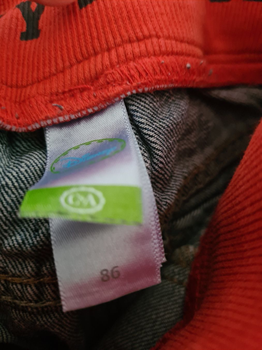 C&A Pantaloni: Jeans Grösse 86 C&A mit Mickey Mouse Motiv  – Usato da Horw venduto da Mirii91 2
