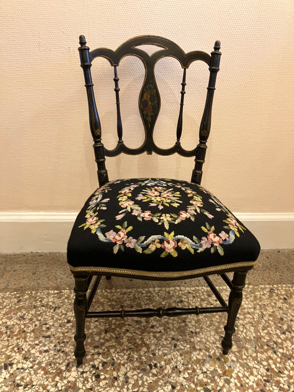 Sedie: Petite chaise d'époque Napoléon III – Usato da Basel venduto da ape_f6ml