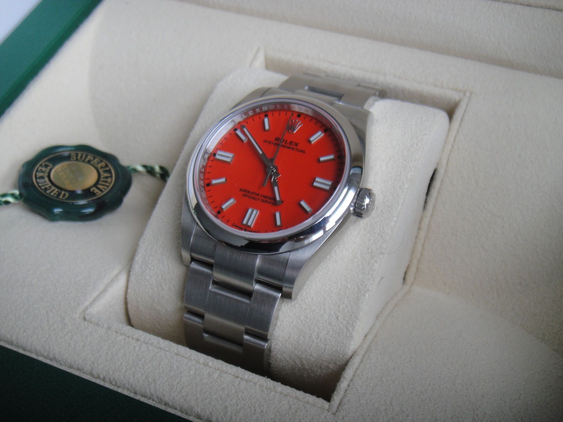 Rolex Orologi: Rolex / Oyster Perpetual 36 / Red Dial – Nuovo (secondo la descrizione) da Biberist venduto da keine-ursache 1